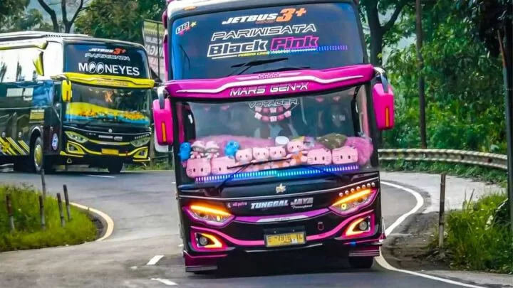 تنزيل Mods سيارة باص BUSSID - Jet bus 3 + Shd Hino Rk Airsus Black pink N2
